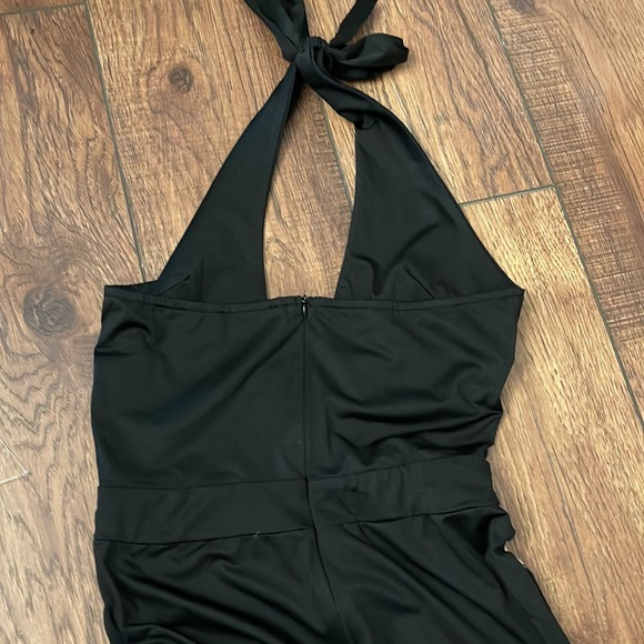 Jumpsuit - Picture 8 of 9